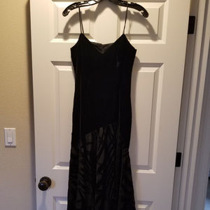Cache (Size 4) Black Velvet Evening / Prom Dress